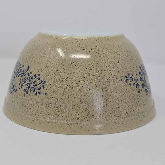 Pyrex 402 Homestead 1.5 Qt Speckled Mixing Bowl Beige with Blue Floral - Picture 11 of 13